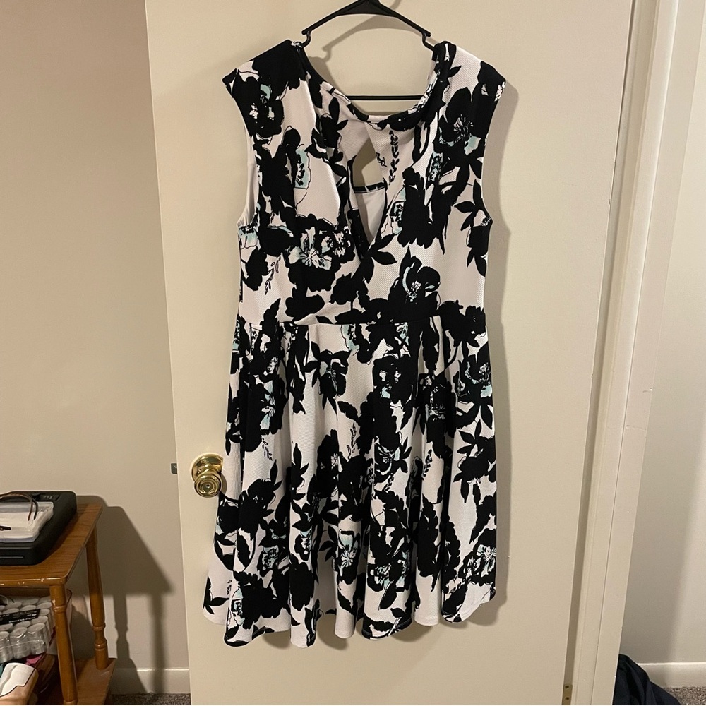 Torrid Black and White Floral Mini Dress